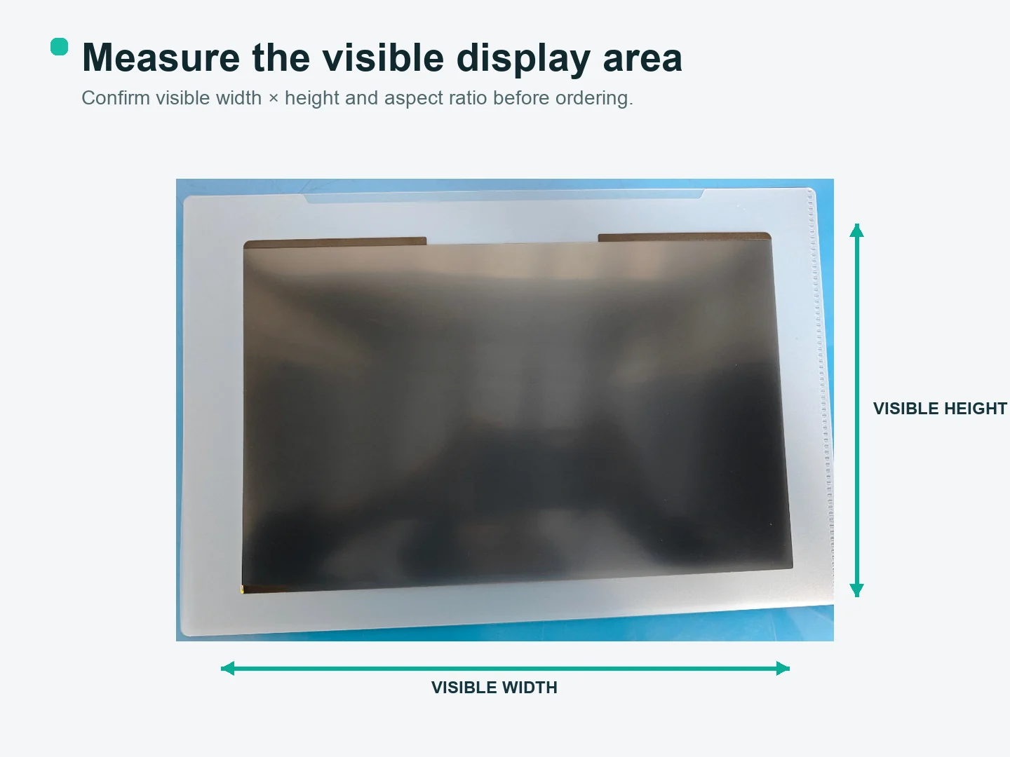 Measurement diagram showing visible width and visible height arrows on a laptop display panel.